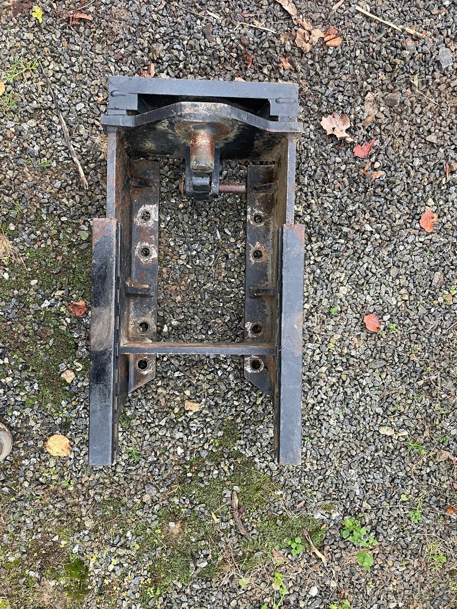 Konzole etážového závěsu - 3