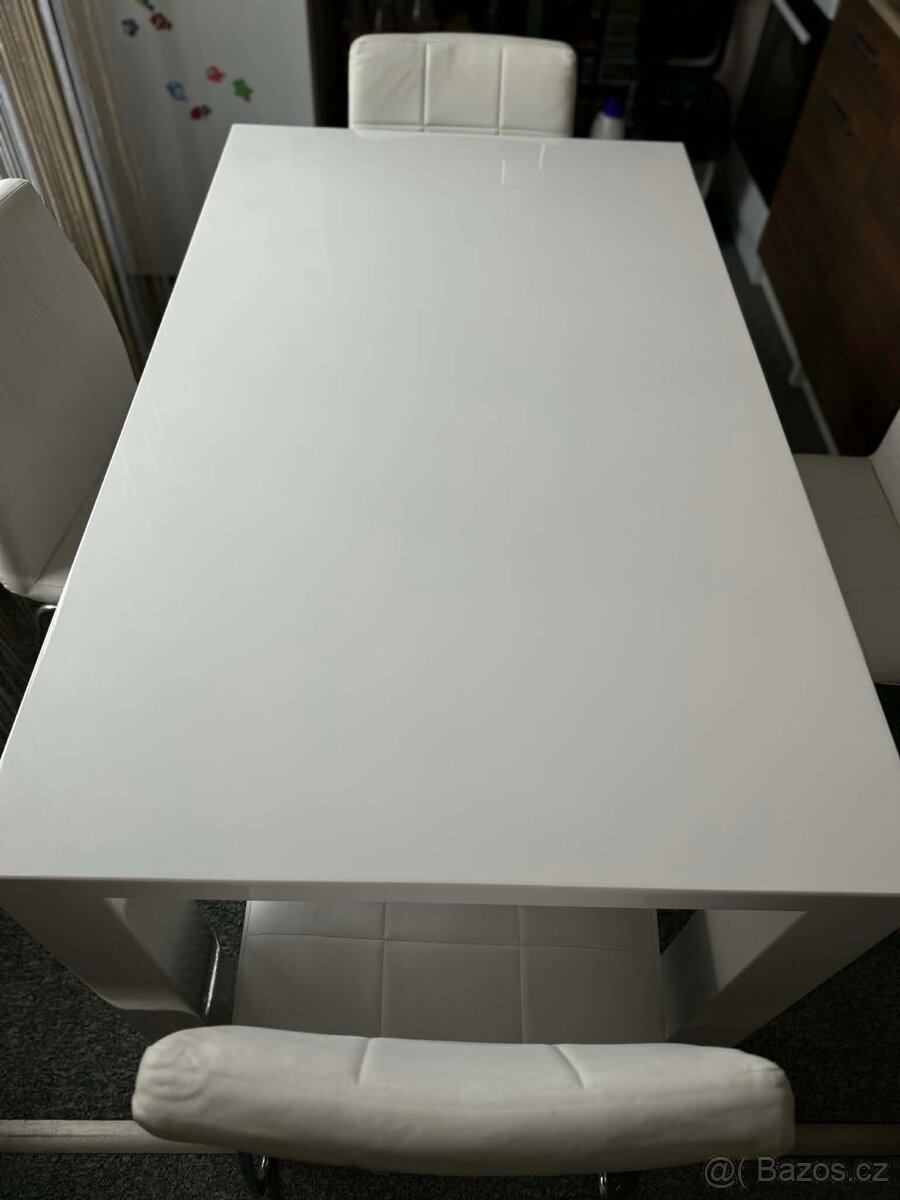Stůl a 4x židle - 3