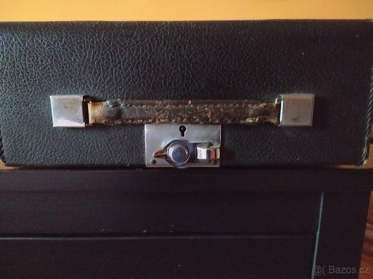 Psací stroj Imperial - 3