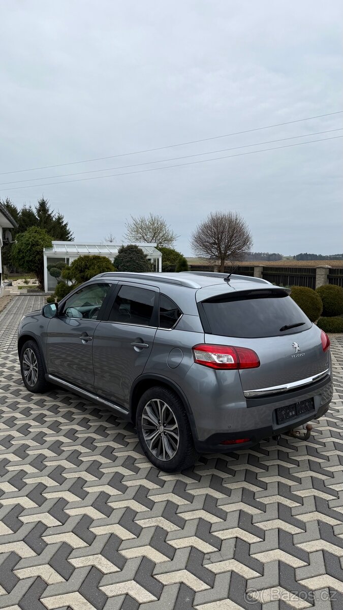 PEUGEOT 4008 ALL 1.6Hdi 84kw 4x4 - 3