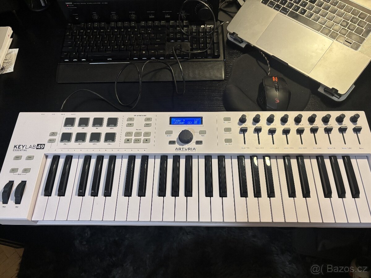 Arturia KeyLab Essential 49 MK2 + OBAL - 3