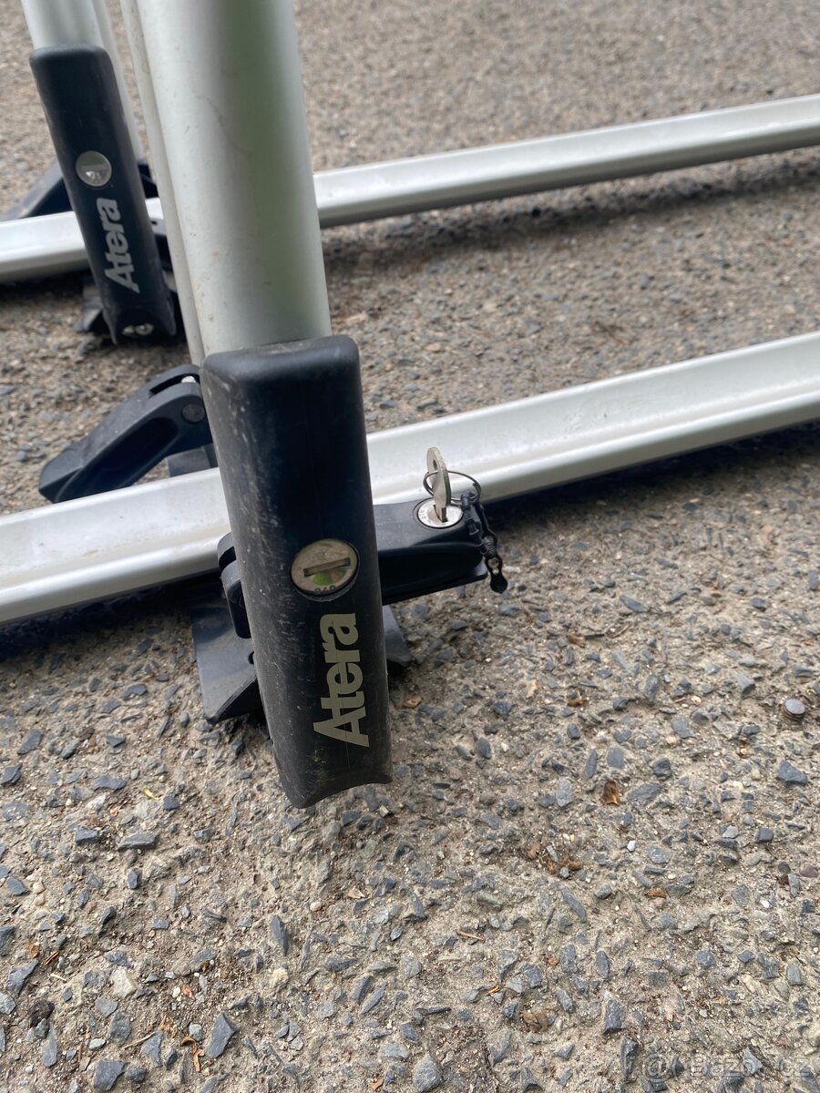 Nosiče kol Atera Giro - 3