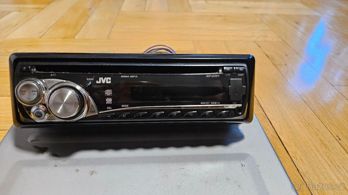 Radia, changer, zesilovač - 3