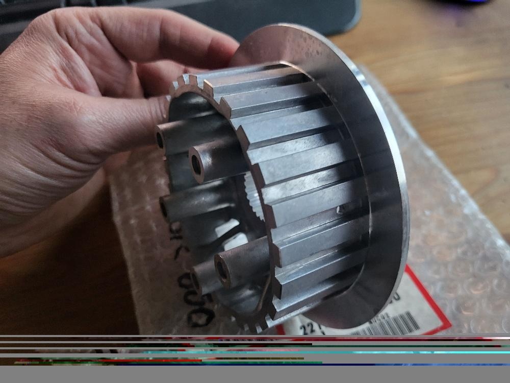 Honda CBR 600F4- unašeč spojky OEM 22120-MBW-000 - 3