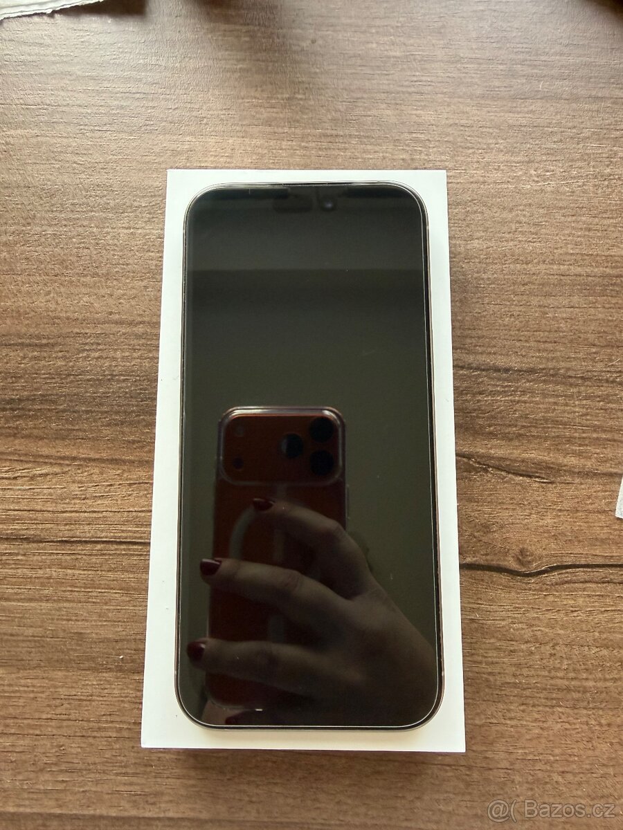 Iphone 16 Pro Max 256GB Přírodní titan - záruka - 3