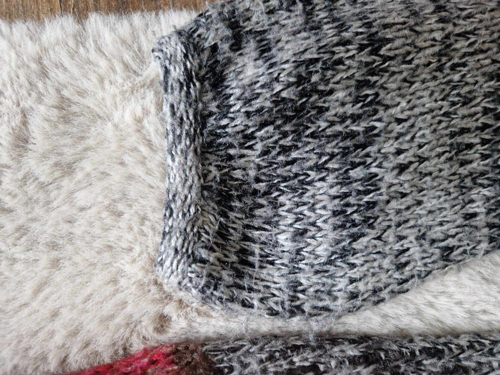 Delší dámský svetr RAINBOW - 3