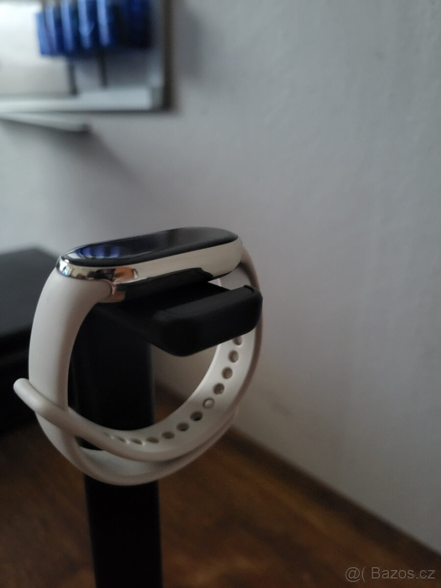 Xiaomi Mi Band 8 Champagne Gold - 3