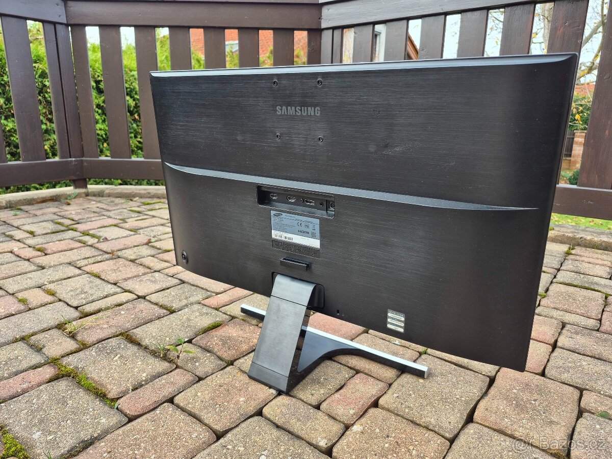 Samsung U28E590D - 3840x2160, 28", TOP STAV - 3