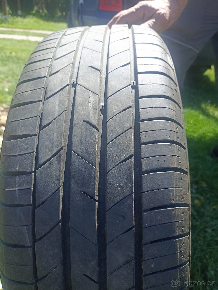 Prodám ALU kola R16 na Renault - 3