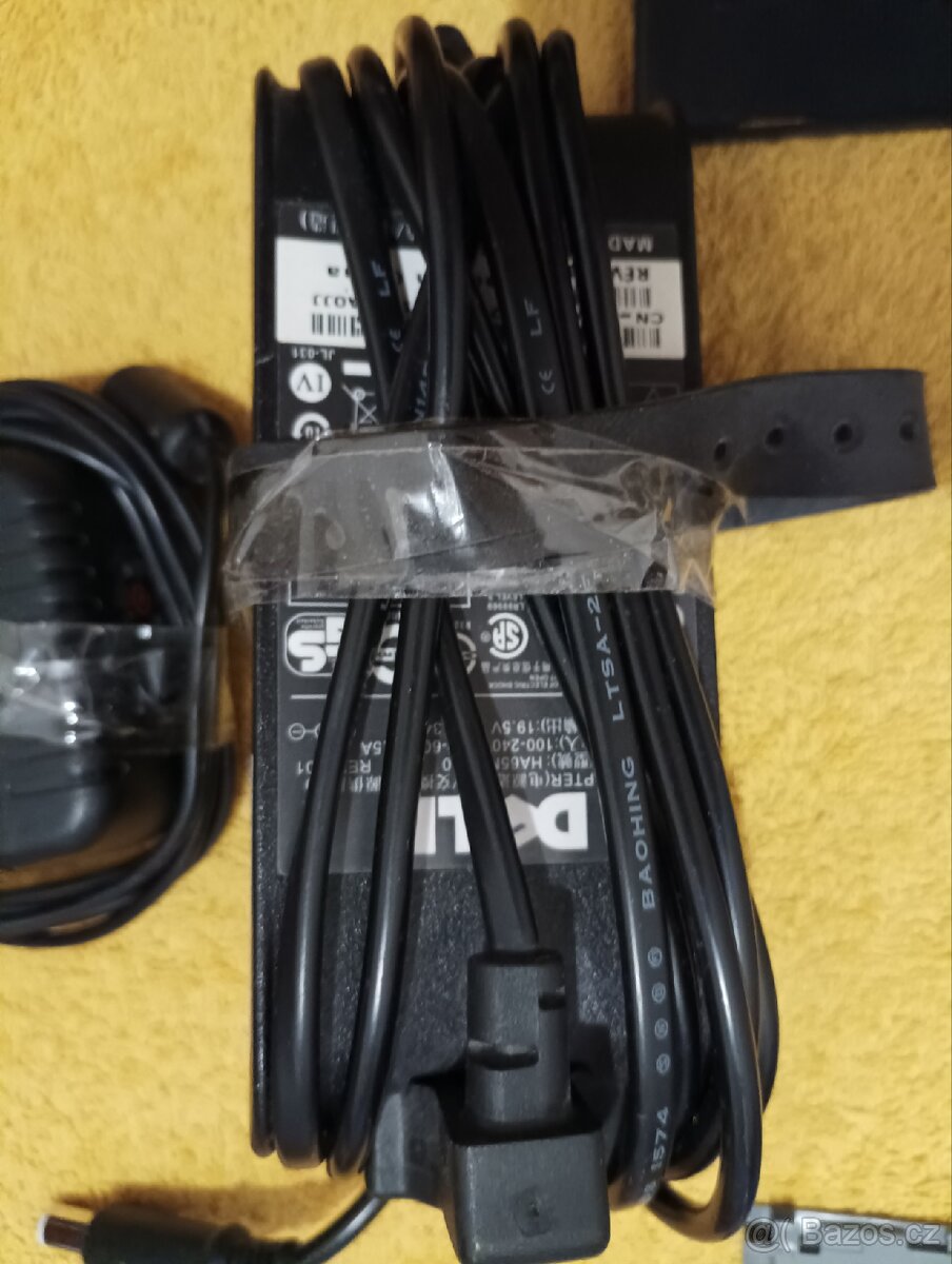 Prodam dily na notebook Dell - 3