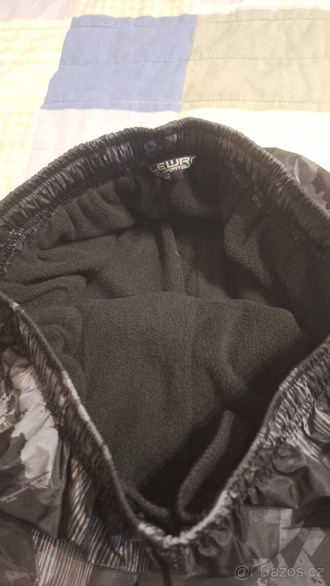 Prodám zateplené šusťaky 140-146 - 3