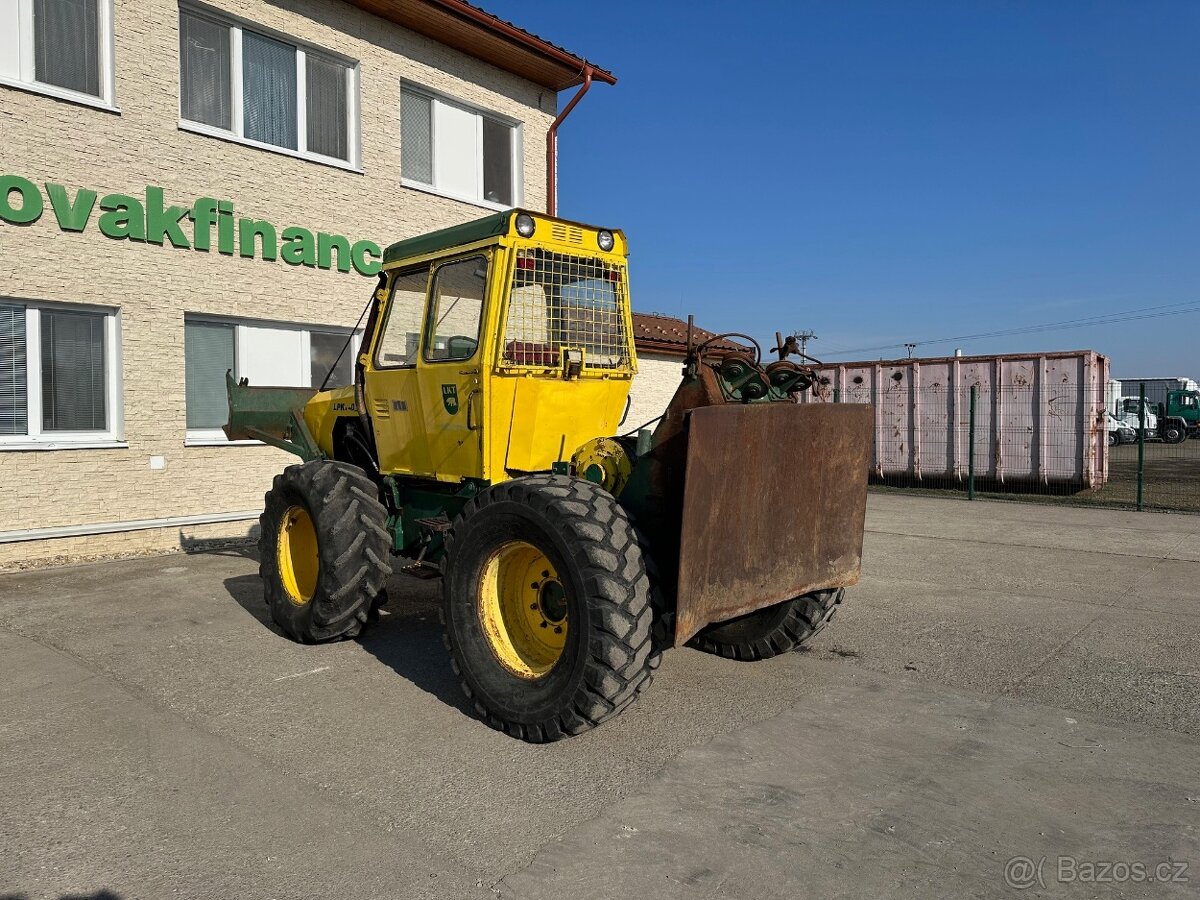 LPKT 40 4x4 1996 VIN 113 - 3