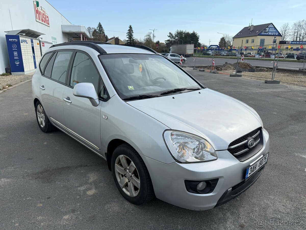 Kia Carens 2.0 CRDi 103 kW - 3