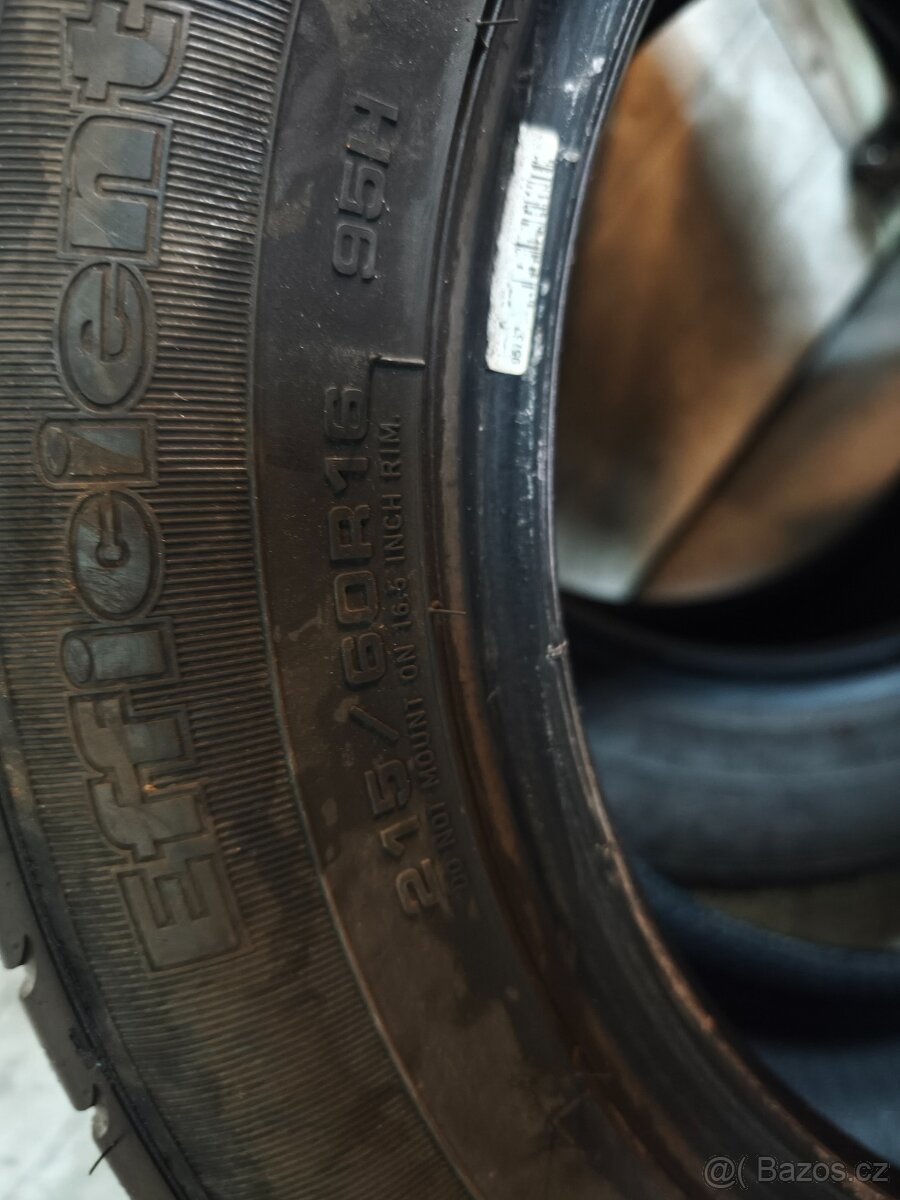 P: 215/60/16 Goodyear - 3