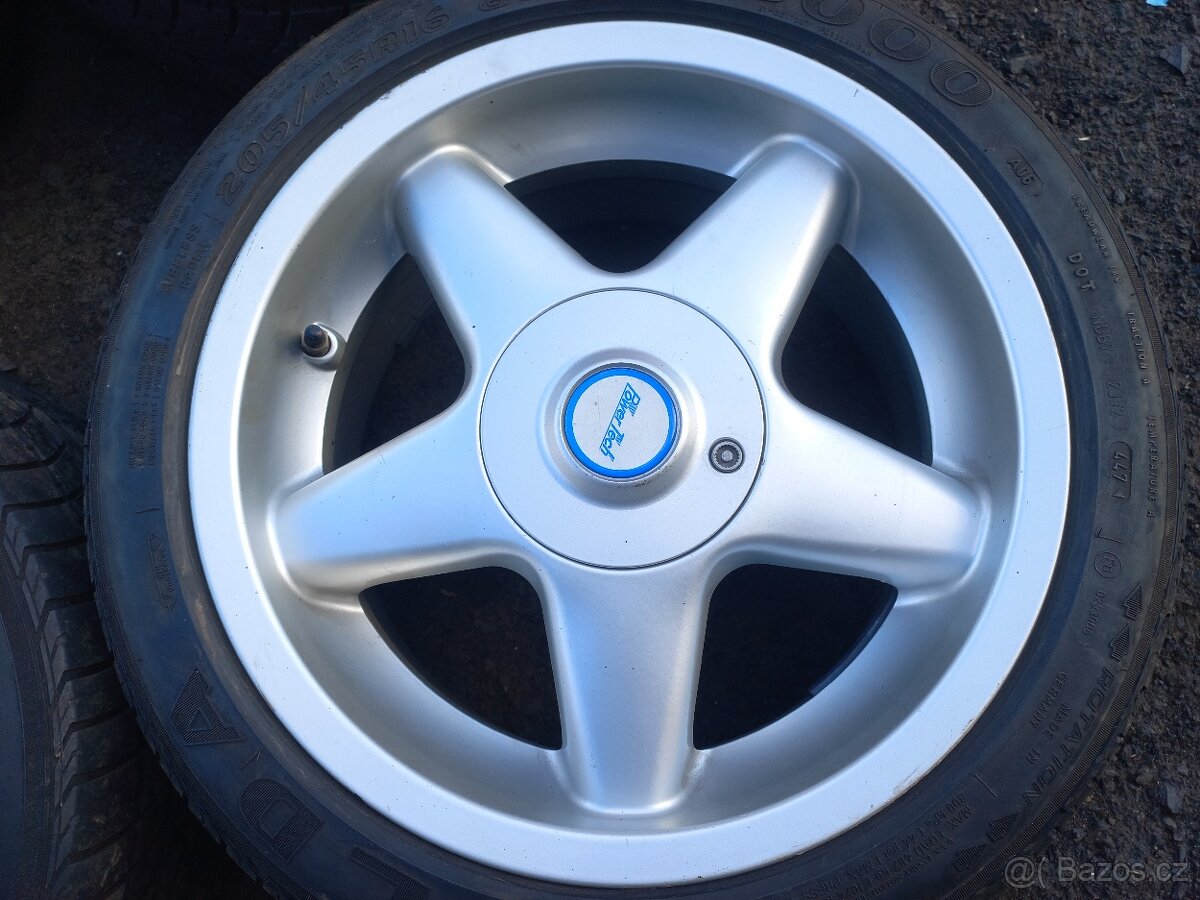 Prodám sadu ALU kol POWERTECH 205/45R16 letní - 3
