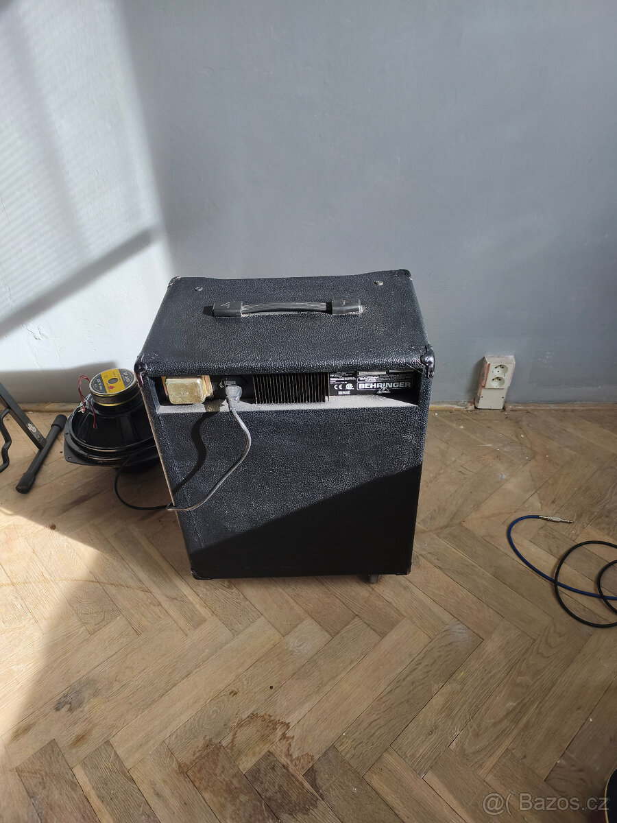 Basové kombo Behringer Ultrabass BX 600 (60 W) - 3