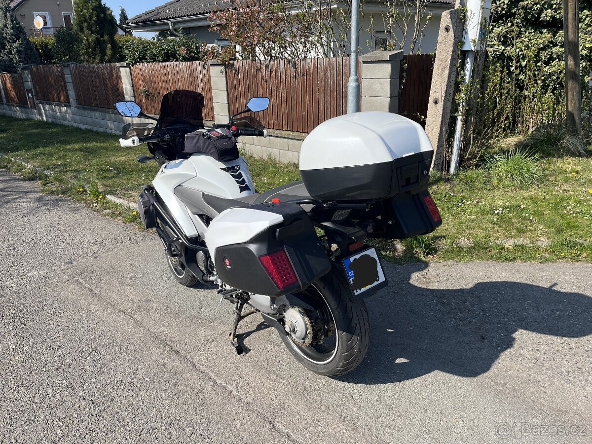 Honda VFR 800 X crossrunner - 3