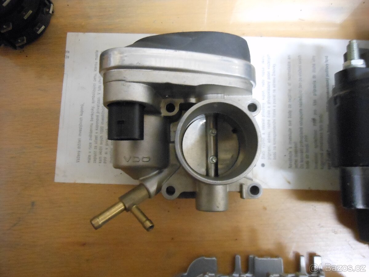 Náhradní díly na vozy ŠKODA - - 3