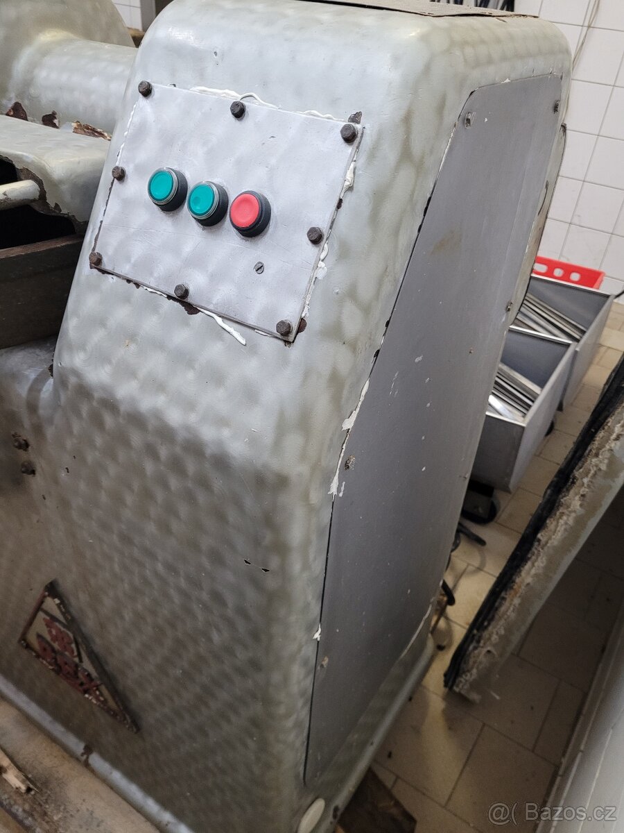 Řeznický kutr REX - 3