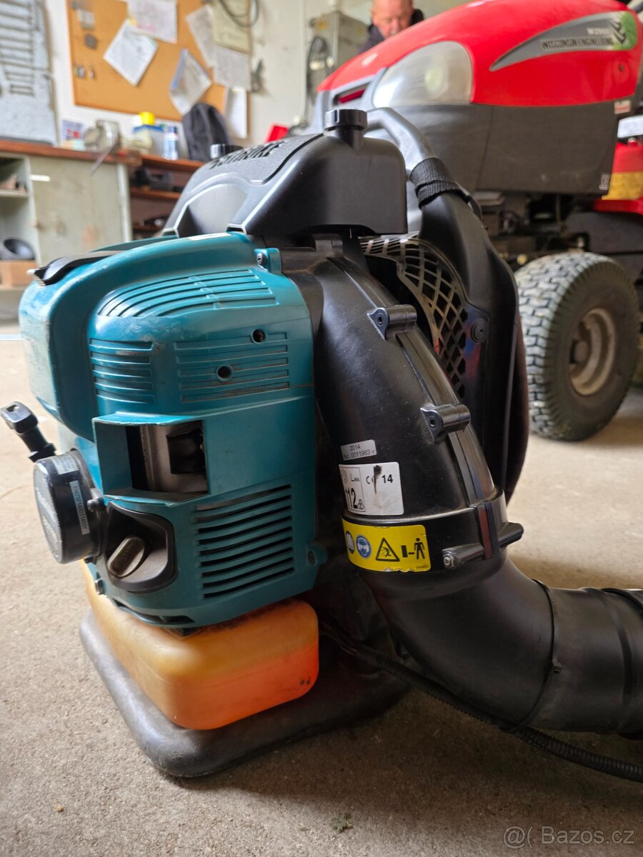 Zádový fukar Makita - 3