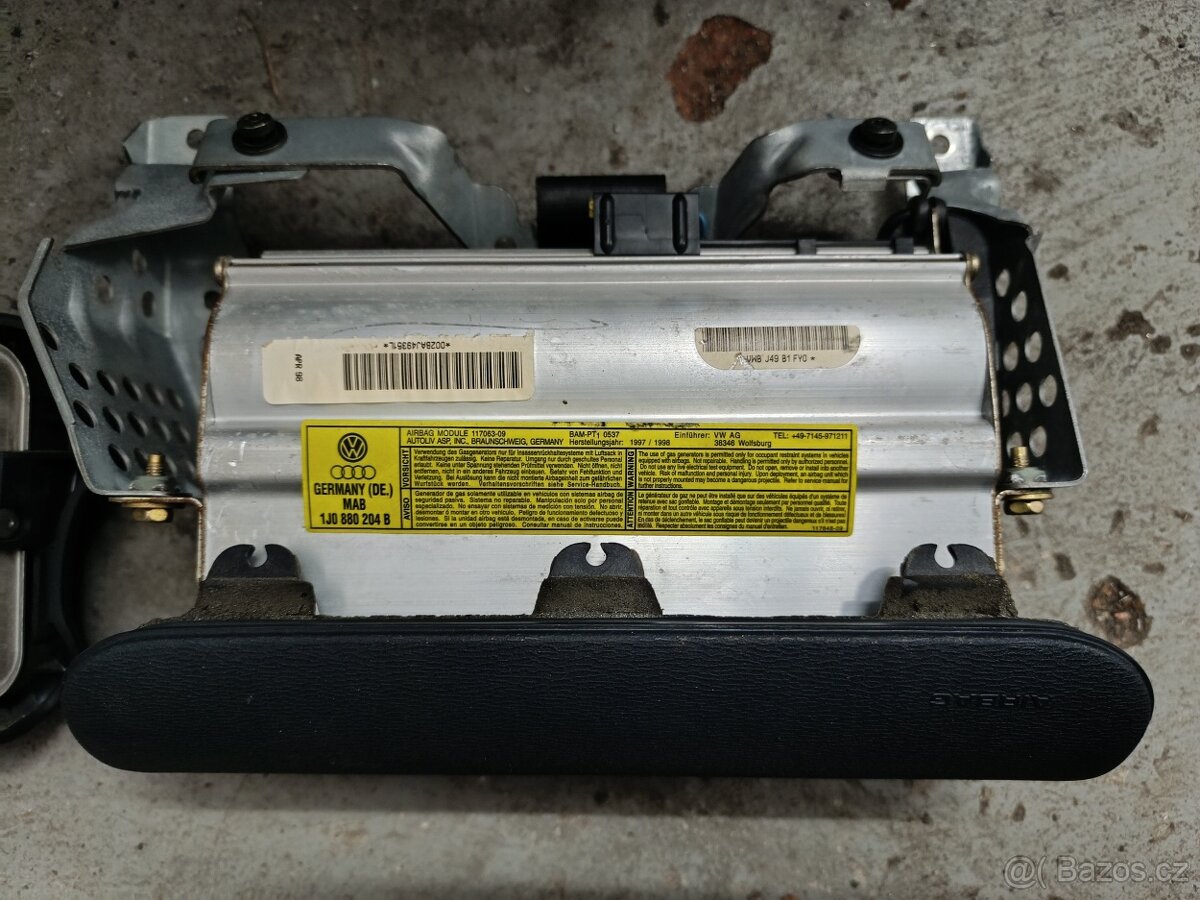 Airbag řidiče a spolujezdce Audi A3 8l - 3