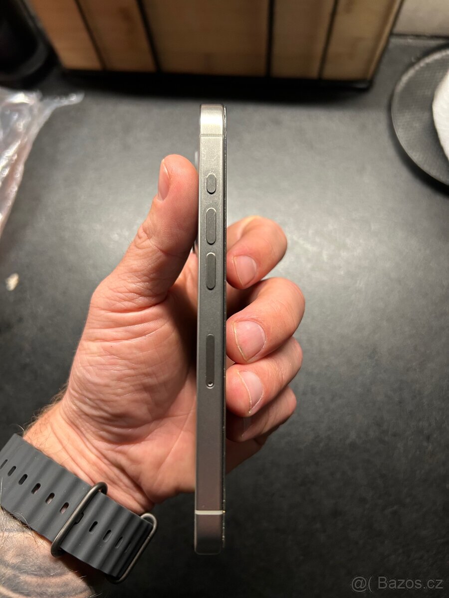 IPhone 15 Pro - 128Gb - 3