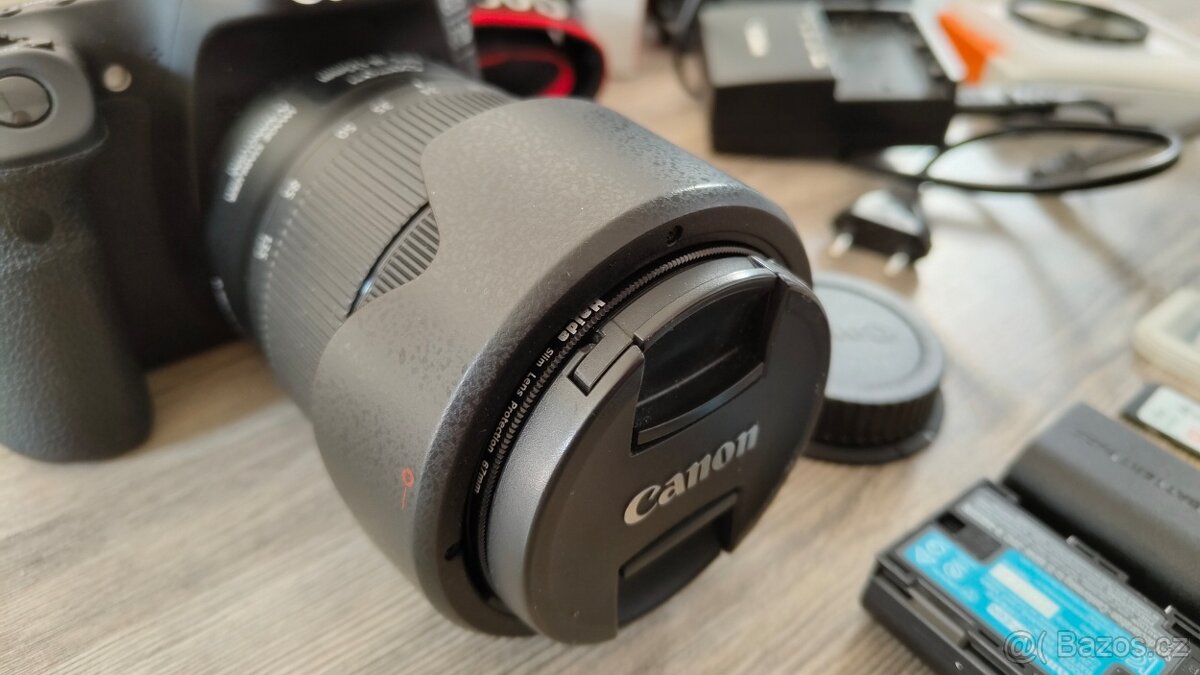 Canon EOS 80d + objektiv EF-S 18-135 IS nanoUSM - 3