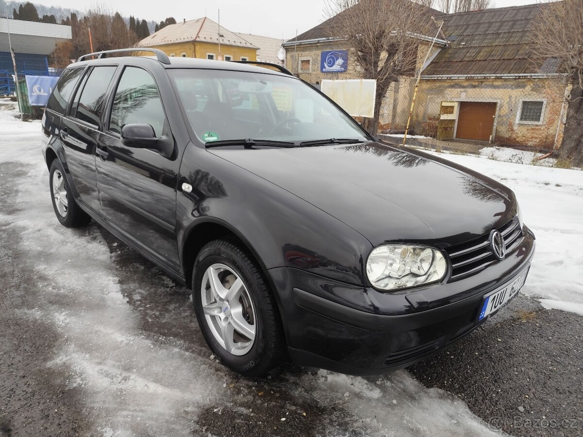 VW Golf IV Variant 1.6,16V,77kw.R.V.2/2003.Km 231 300 - 3