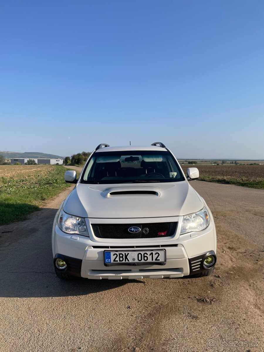Subaru Forester 2.5 XT - 3
