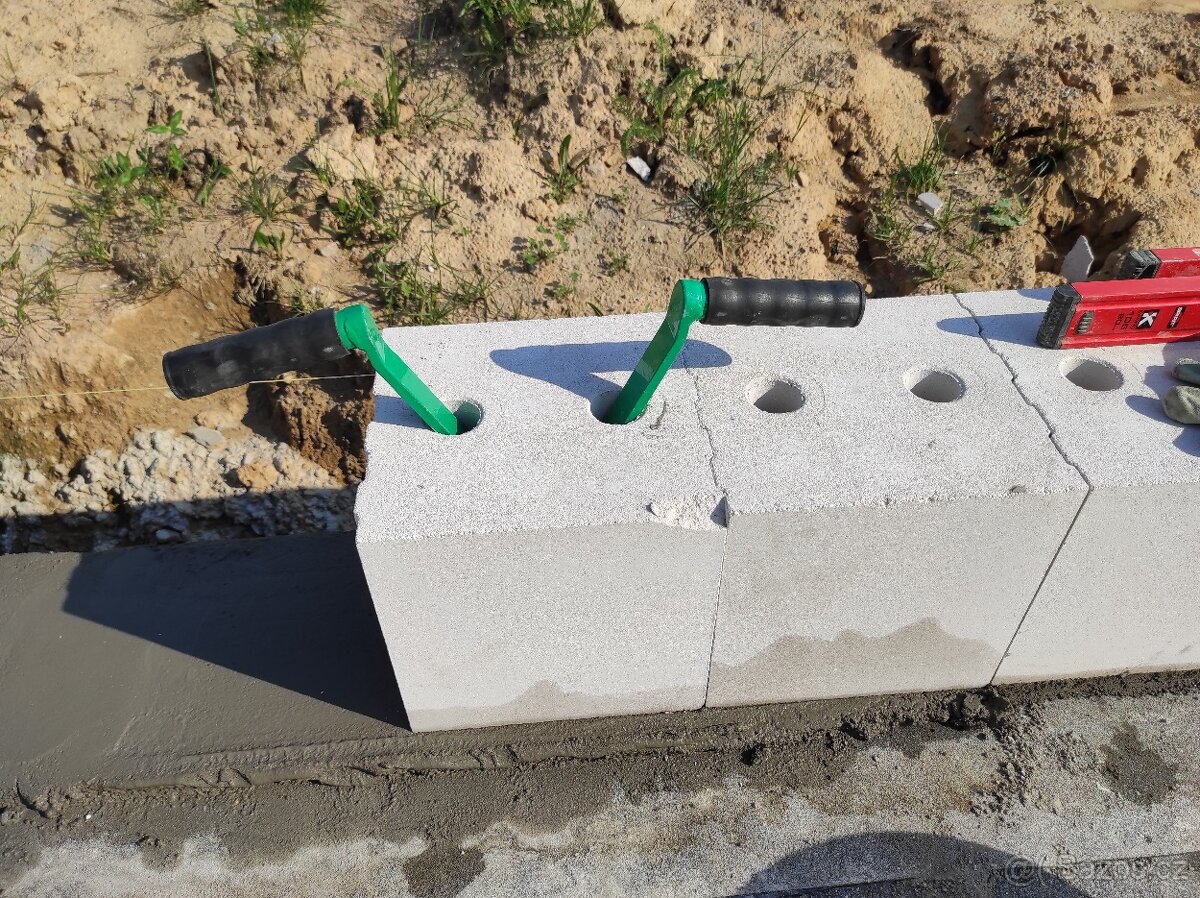 nerezové maltovací sáně (115 / 175 / 240 mm) - 3