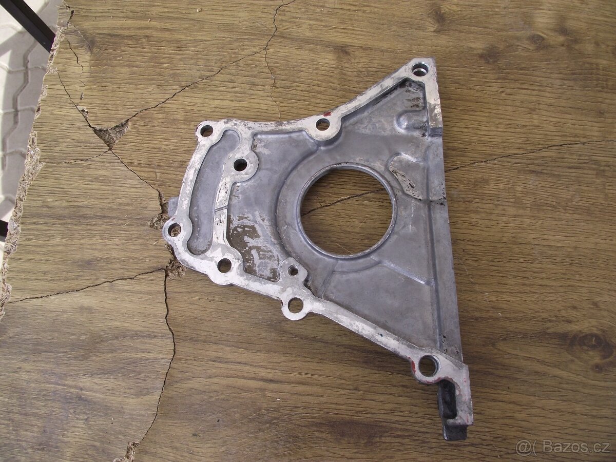 Renault Scénic , Mégane různé díly na motor. - 3