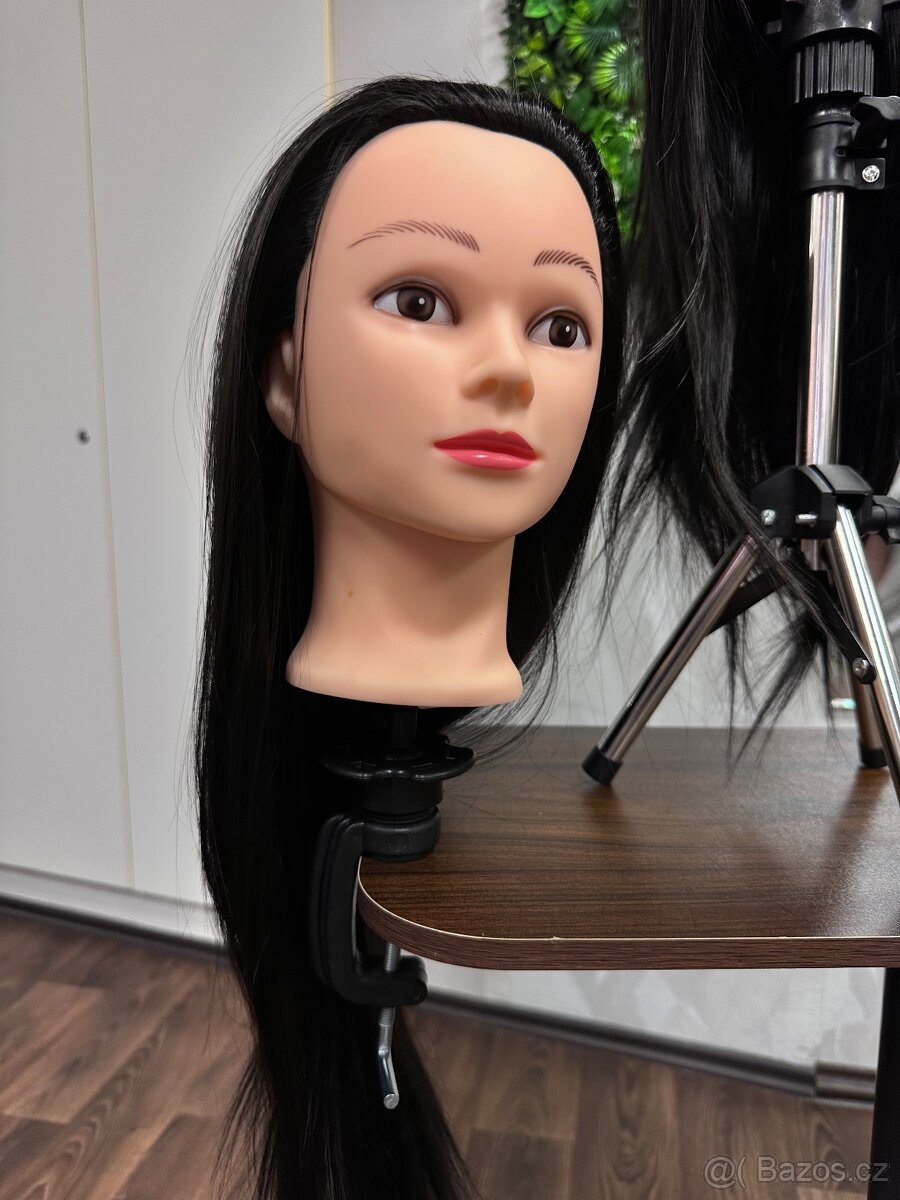 Trénovací hlava s termo vlasy + 2 stojany (na copánky, účesy - 3