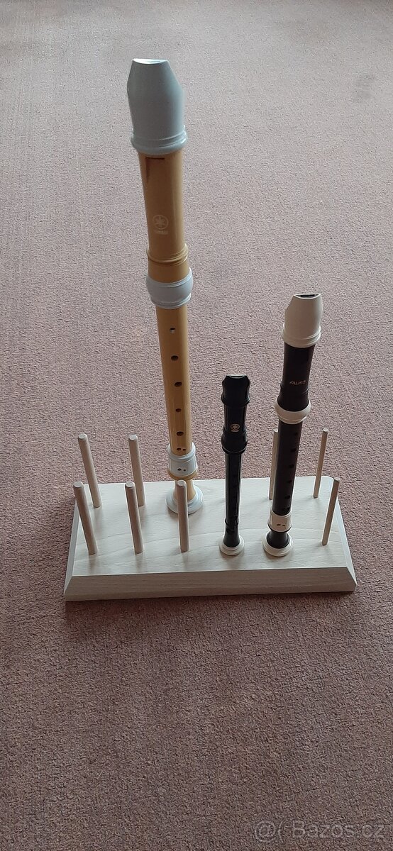 stojan na zobcovou flétnu - 3