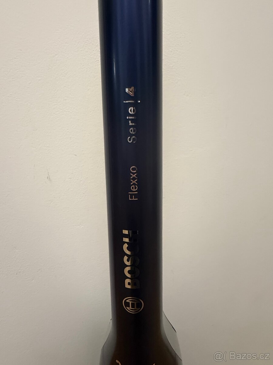 Tyčový vysavač Bosch Flexxo serie 4 - 3