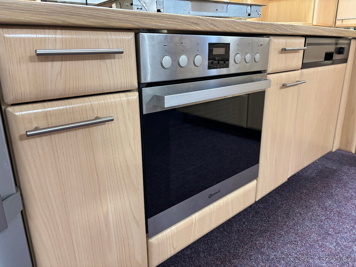 Kuchyňská linka vč spotřebičů - 3