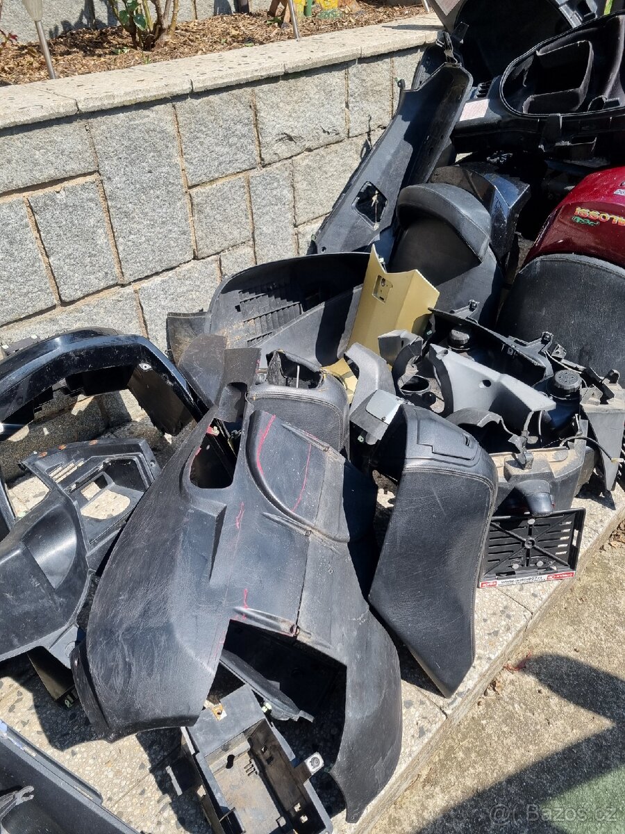 Kapotáž kapoty plasty PEUGEOT SATELIS - 3