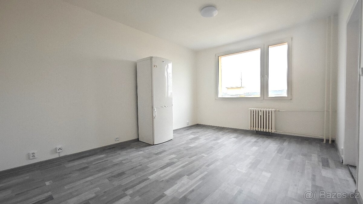 Pronájem bytu po reko. 1+1_33 m², Ústí n/L - Severní T. - 3