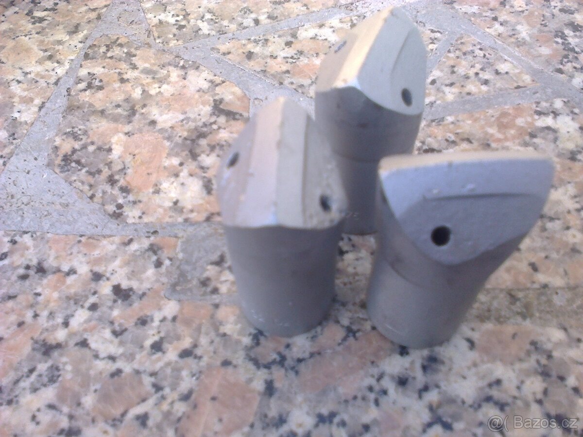 Vrtací korunky jednobřité prům. 38 - 3