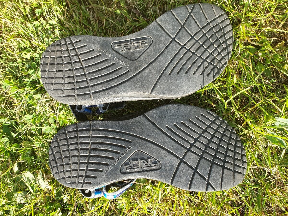 Chlapecké sandále Triop vel. 34,5 - 3