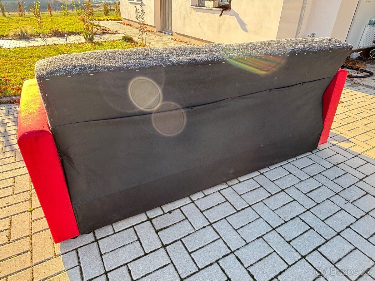 Rozkládací pohovka - 3