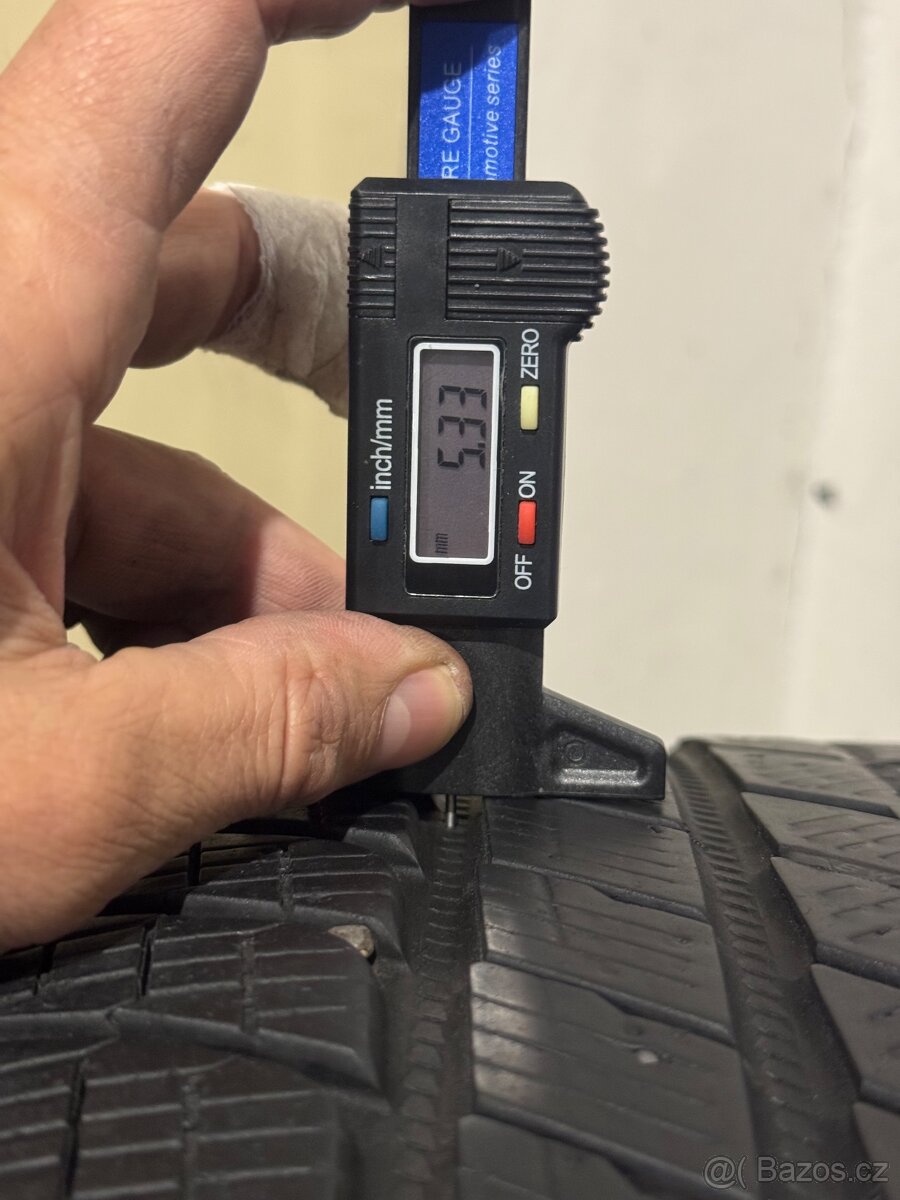 Zimní pneu 315/35/22 Pirelli Scorpion Winter - 3