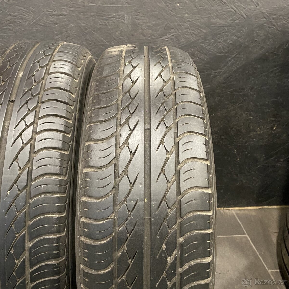 2 ks pneu Hankook 185/70/14 88H - 3