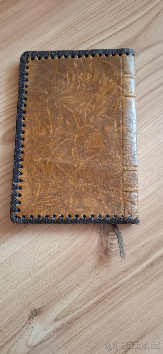 Kožený obal na knihy - 3