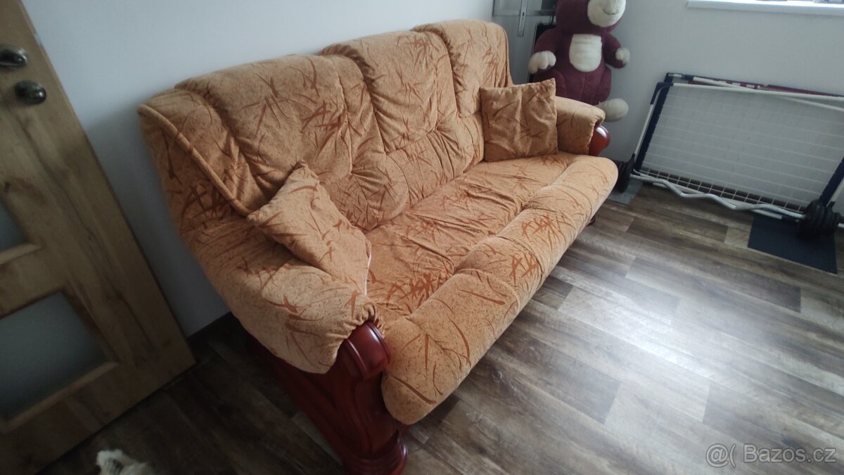 Gauč rustikální,rozkládací+konf.stůl - 3