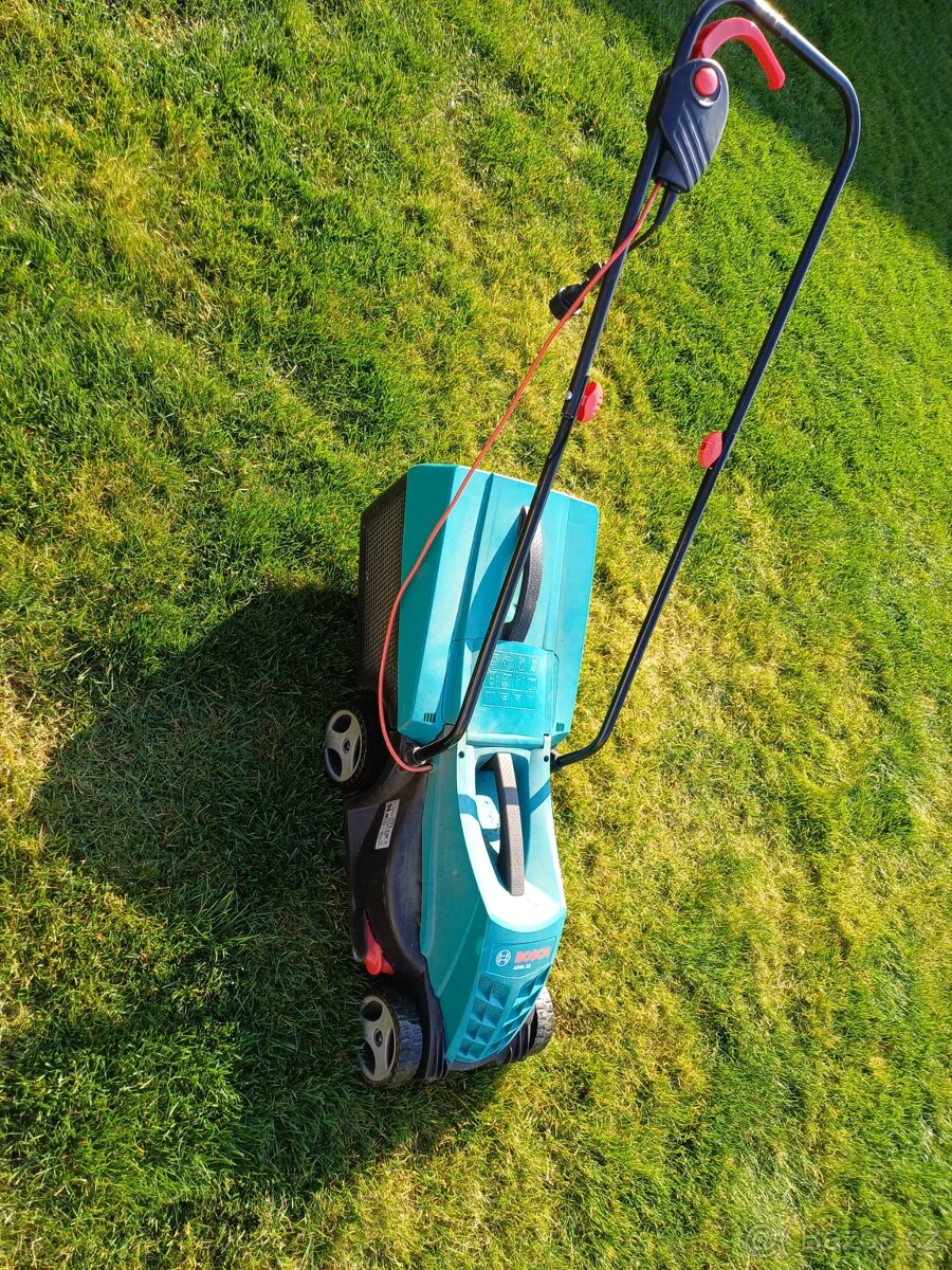 Elektrická sekačka Bosch ARM32 - 3