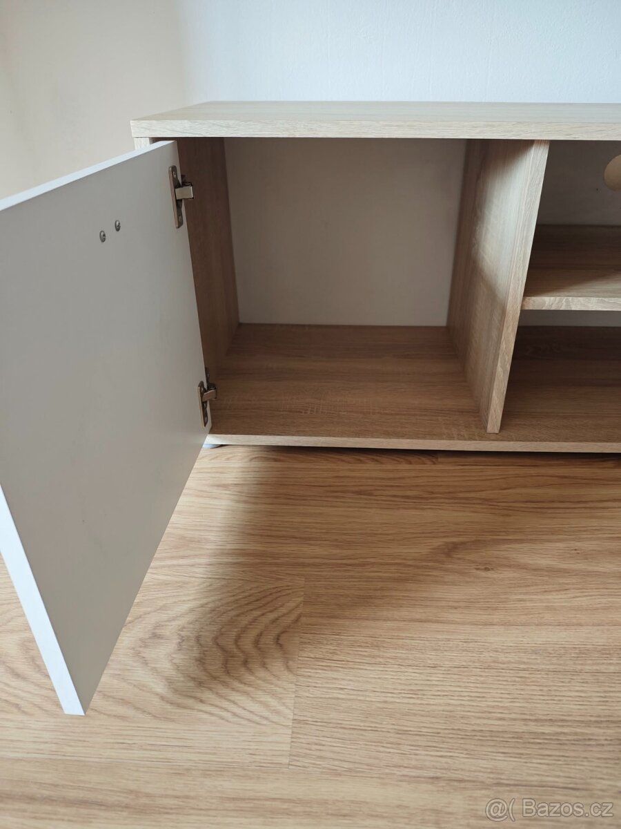 Prodám televizní stolek - 3