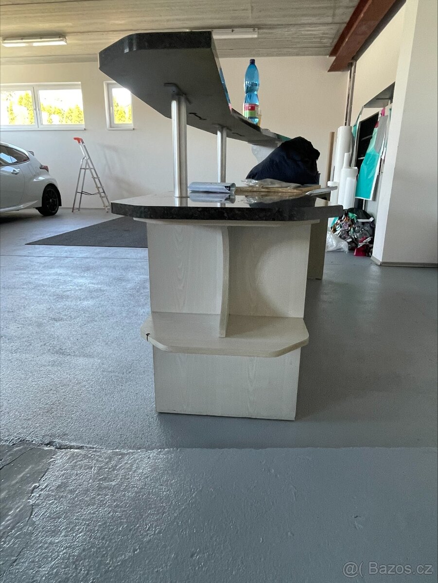 Prodejní pult - 3