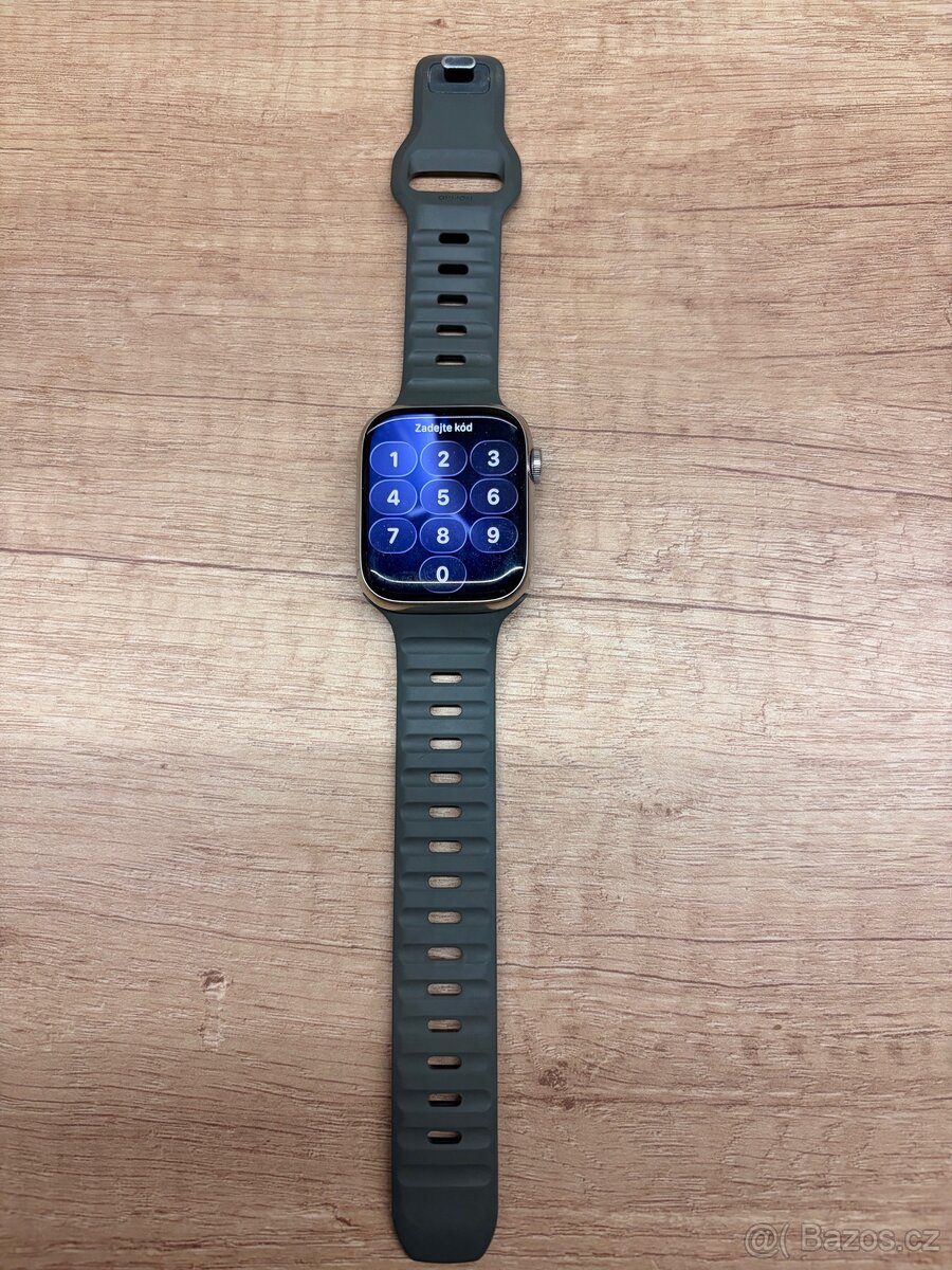 Apple Watch Series 8 45mm Ocel - 3