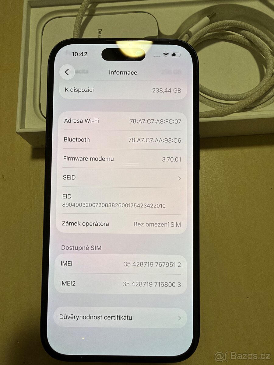 iPhone 15 256Gb Černý - 3