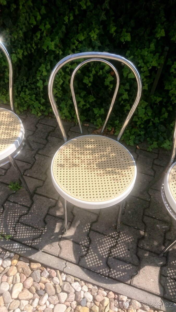 4 perfektní, bytelné a kvalitní židle - 3